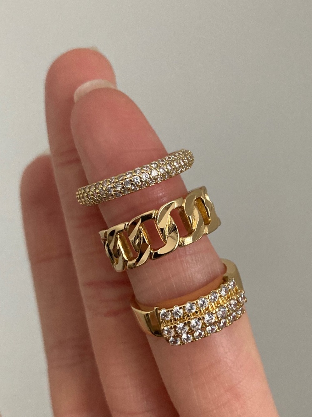 Vanessa Mooney SZ5 Ring SET Gold Stackable layering dianty dainty CZ Gold New